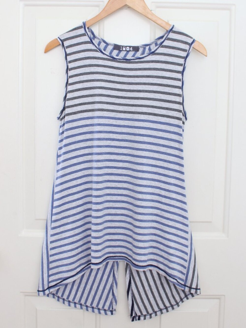 Coin 1804 Blue Gray Striped Split-Back Handkerchief Hem Indie Tank Top Size S